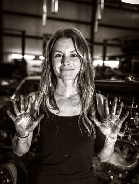 Illustration for article titled How Jenni Helms Survived Tragedy To Stay Ferrari's No-Comeback Kid